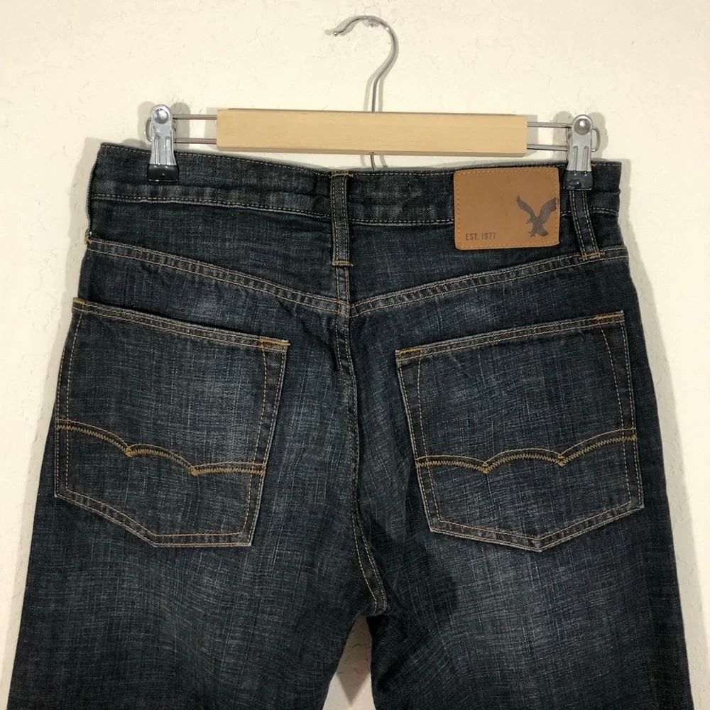 American Eagle Outfitters mend relaxed straight jeans 29/30